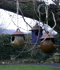 Vogelfutterhauser